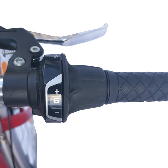 24 Zoll Delta Kinderfahrrad 18-Gang Rot Detailbild Rechter Schalthebel